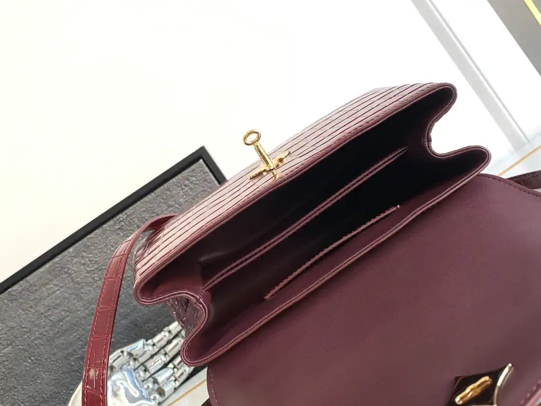 LV M84714 Louis Vuitton Crocodile pattern Wine Red