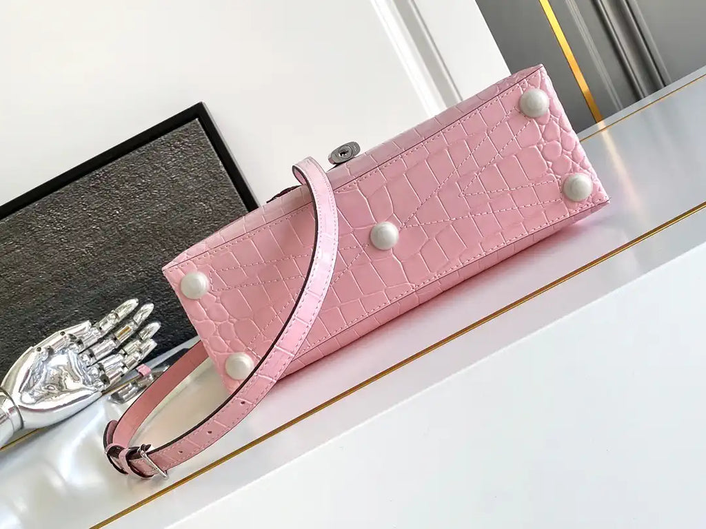 LV M84714 Louis Vuitton Crocodile pattern Pink
