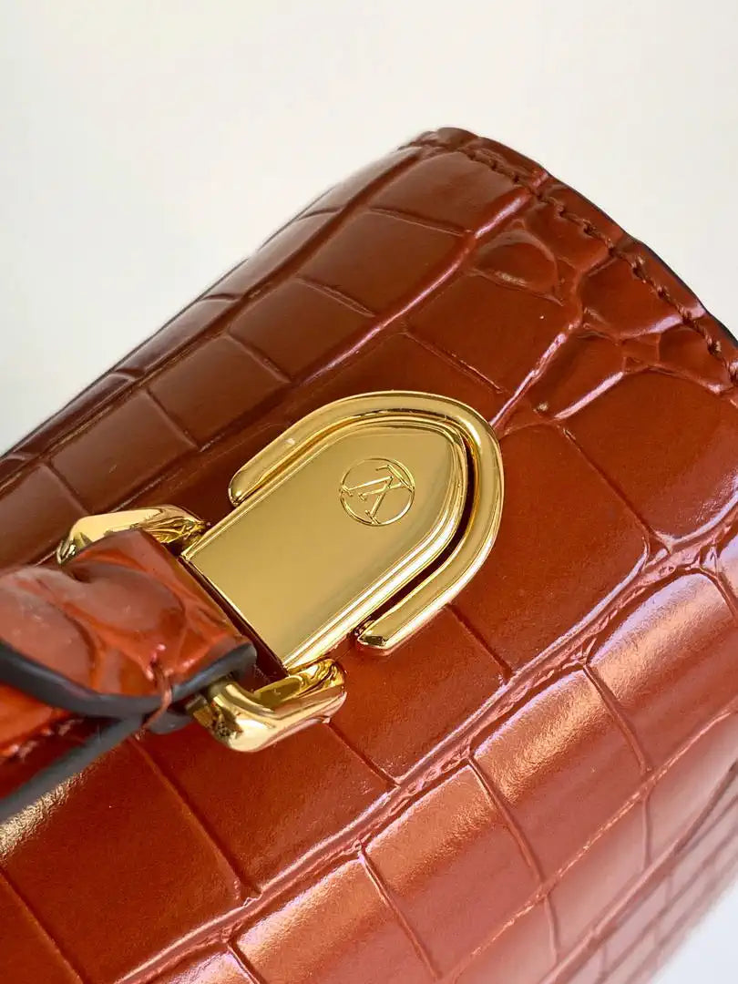LV M84714 Louis Vuitton Crocodile pattern MM Brown