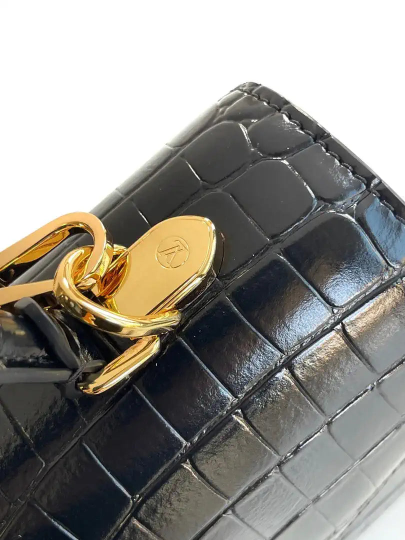 LV M84714 Louis Vuitton Crocodile pattern MM Black