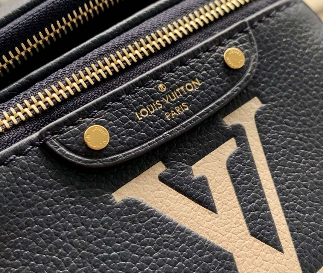 LV M85636 Louis Vuitton Mini Bumbag Navy Blue / Cream - Default Title - View 7