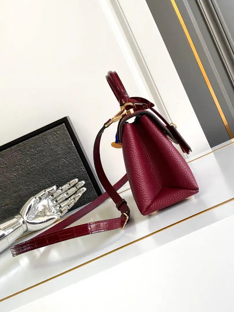 LV M86012 Louis Vuitton Leather Rose Des Vents Mini Wine Red