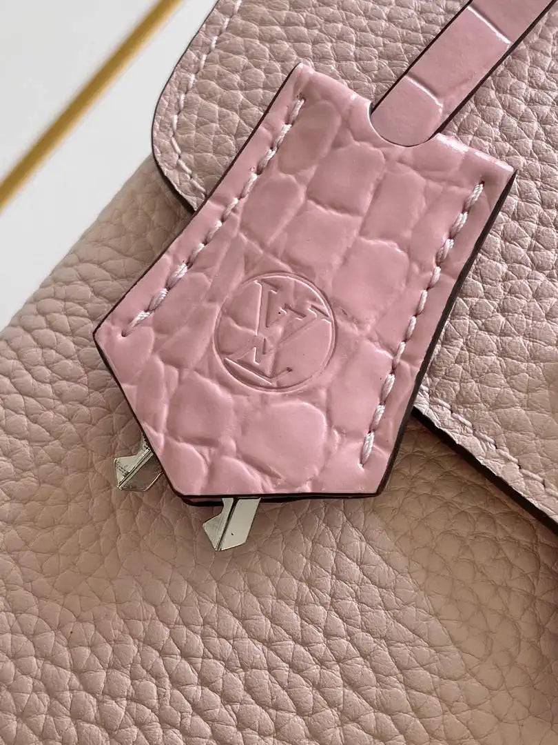 LV M86012 Louis Vuitton Leather Rose Des Vents Mini Pink