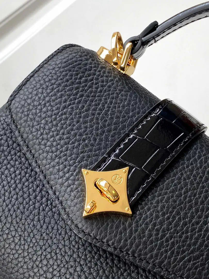 LV M86012 Louis Vuitton Leather Rose Des Vents Mini Black