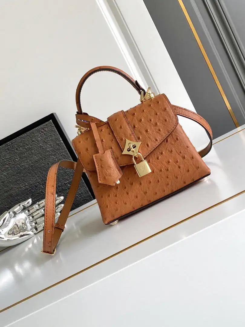 LV M87106 Louis Vuitton Ostrich Rose Des Vents Mini Brown