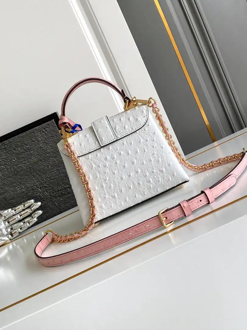 LV M87106 Louis Vuitton Ostrich Rose Des Vents Mini White