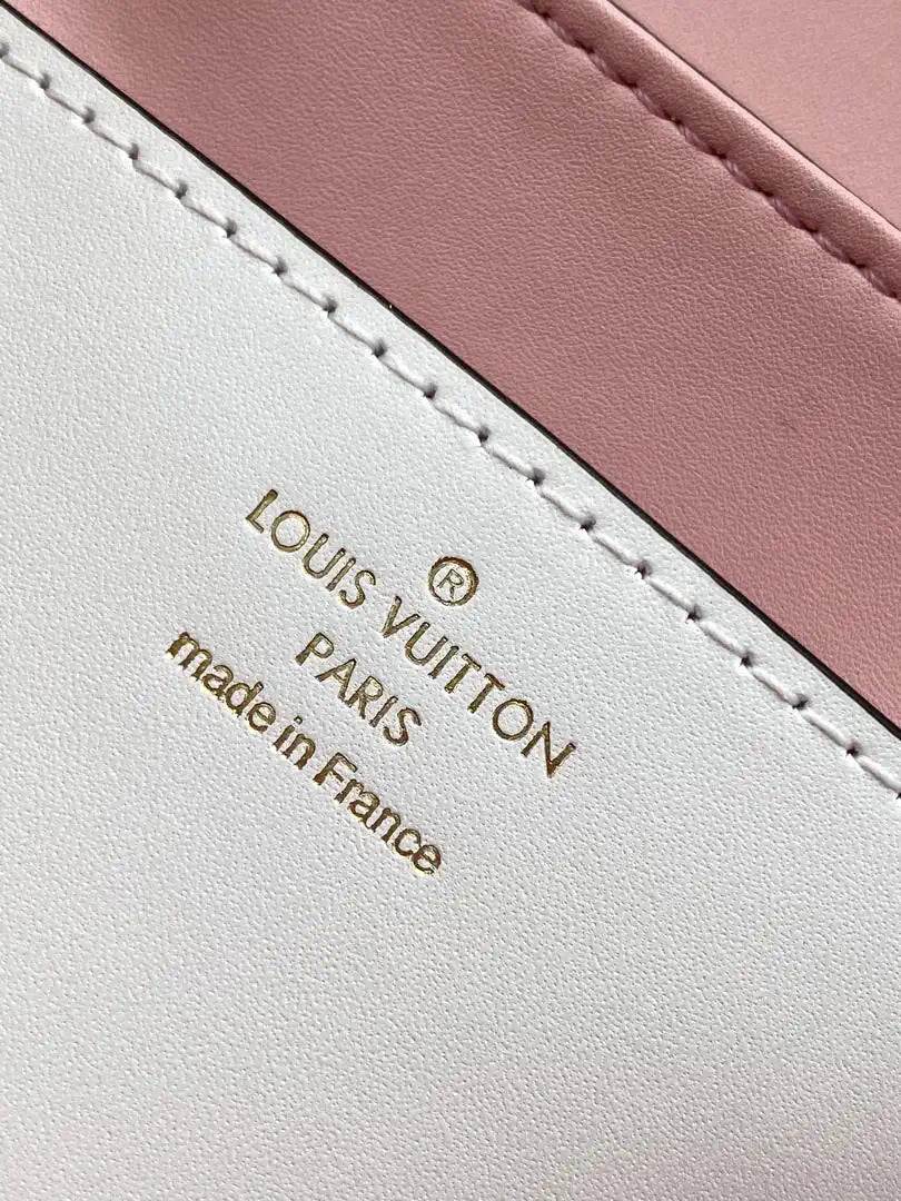 LV M87106 Louis Vuitton Ostrich Rose Des Vents Mini White