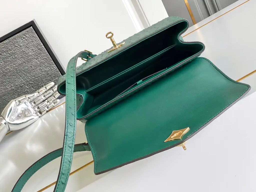 LV M87107 Louis Vuitton Ostrich Rose Des Vents MM Green
