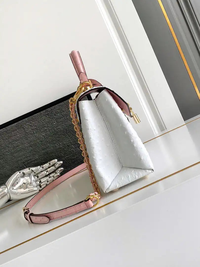 LV M87107 Louis Vuitton Ostrich Rose Des Vents MM White