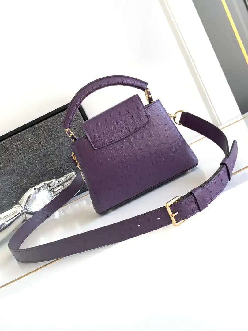 LV M24976  Louis Vuitton Capucines BB Ostrich Purple