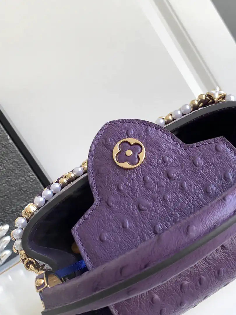 LV M24976  Louis Vuitton Capucines BB Ostrich Purple