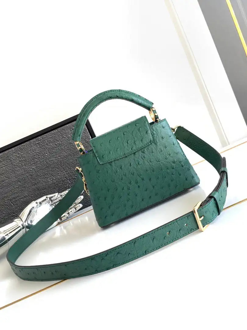 LV M87312 Louis Vuitton Ostrich Capucines Mini Green