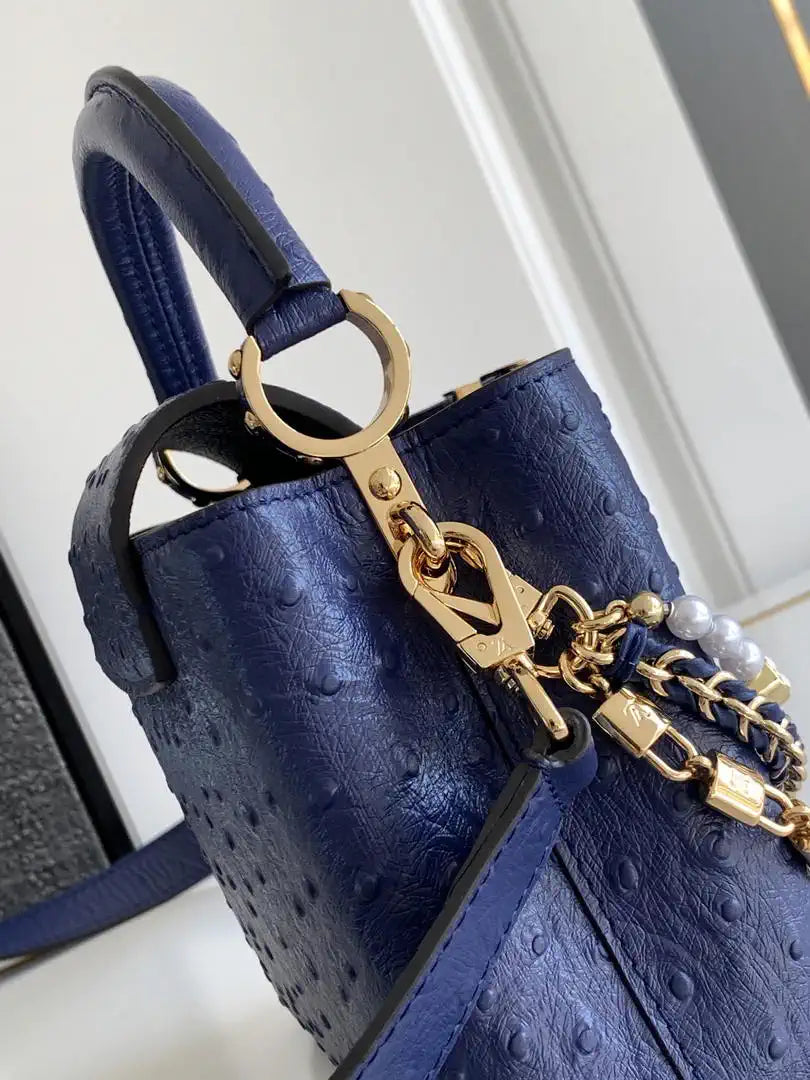 LV M87312 Louis Vuitton Ostrich Capucines Mini Navy Blue