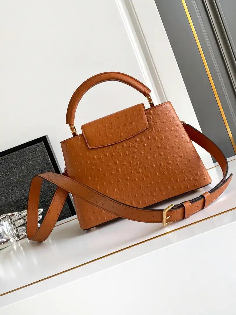 LV M87313 Louis Vuitton Ostrich Capucines BB Brown
