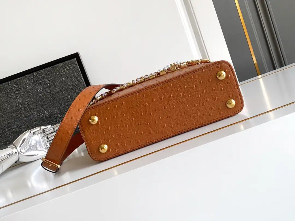 LV M87313 Louis Vuitton Ostrich Capucines BB Brown