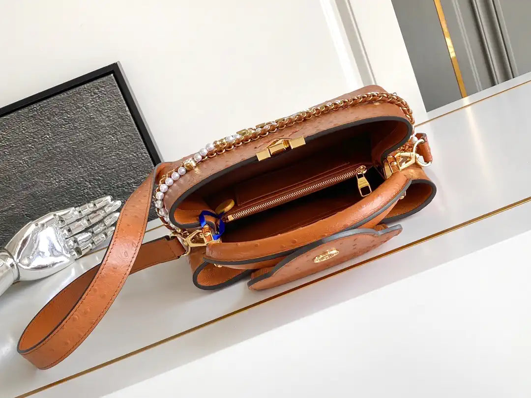 LV M87313 Louis Vuitton Ostrich Capucines BB Brown