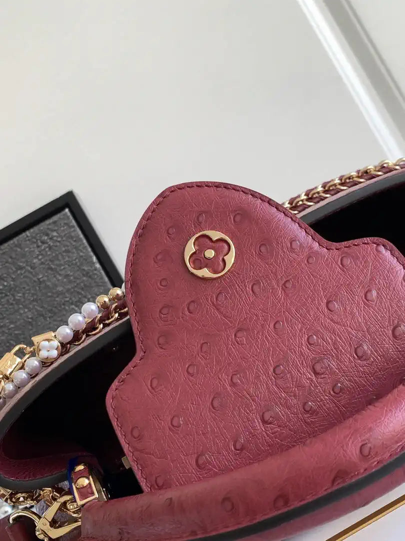 LV M87313 Louis Vuitton Ostrich Capucines BB Wine Red