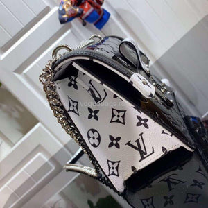 Louis Vuitton M90516 LV Wynwood Monogram Vernis Bag M90566 Black and  White - Voguebags