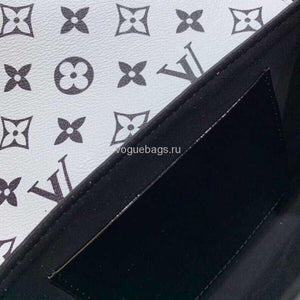 Louis Vuitton M90516 LV Wynwood Monogram Vernis Bag M90566 Black and  White - Voguebags