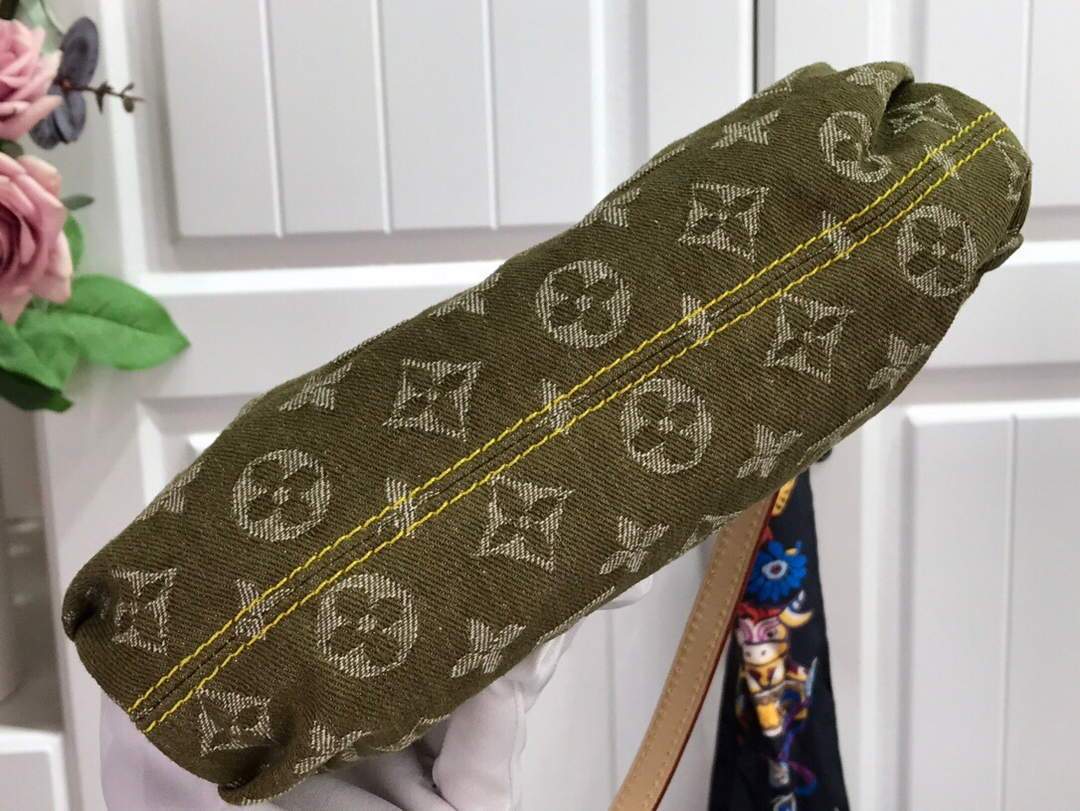 LV M95050 Louis Vuitton Monogram Denim Shoulder Bag Green