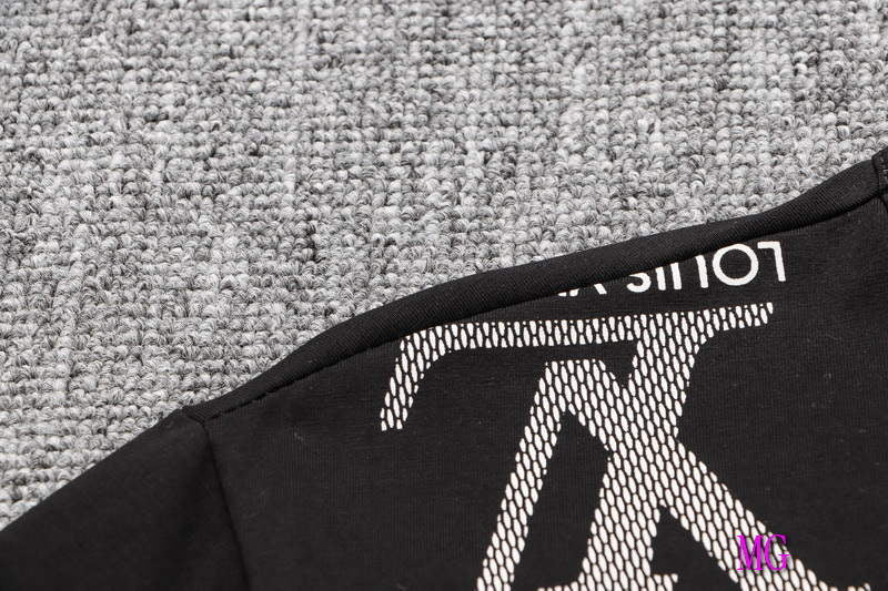 LV Men T-Shirts Louis Vuitton Fashion Clothing L60093