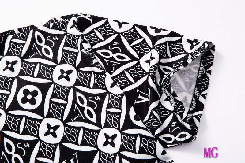 LV Men T-Shirts Louis Vuitton Fashion Clothing L60113
