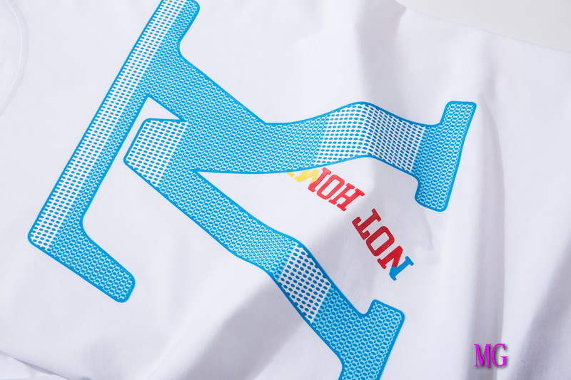 LV Men T-Shirts Louis Vuitton Fashion Clothing L60086