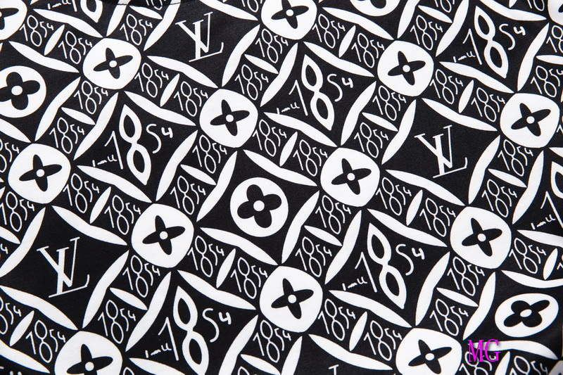 LV Men T-Shirts Louis Vuitton Fashion Clothing L60113