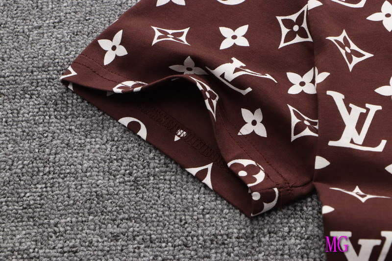 LV Men T-Shirts Louis Vuitton Fashion Clothing L60096