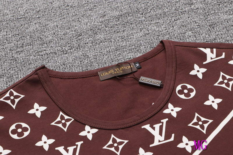 LV Men T-Shirts Louis Vuitton Fashion Clothing L60096
