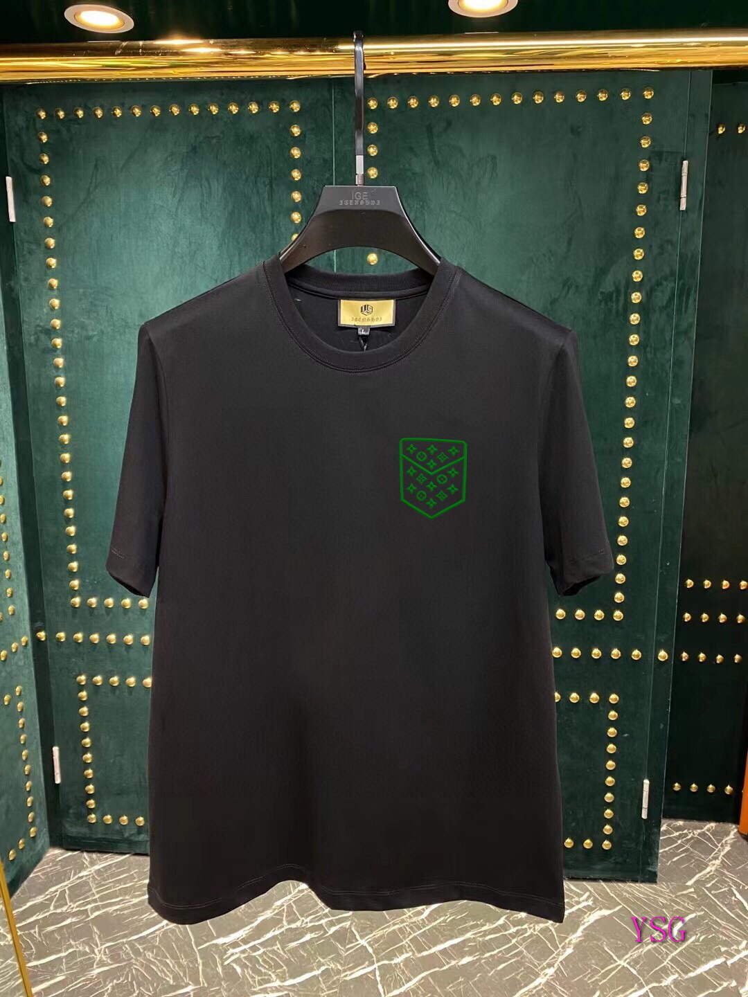 LV Men T-Shirts Louis Vuitton Fashion Clothing L60157