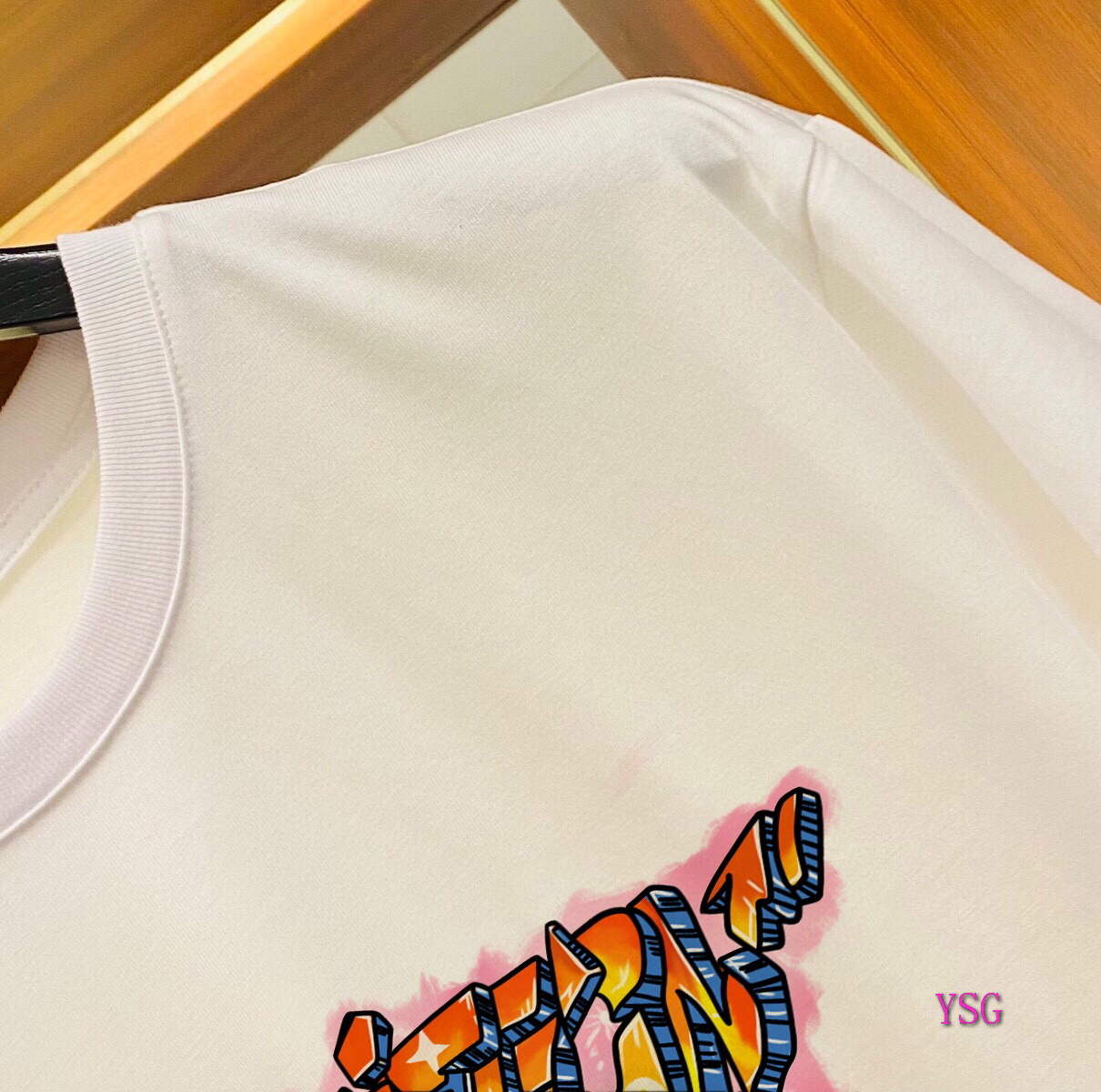 LV Men T-Shirts Louis Vuitton Fashion Clothing L60166