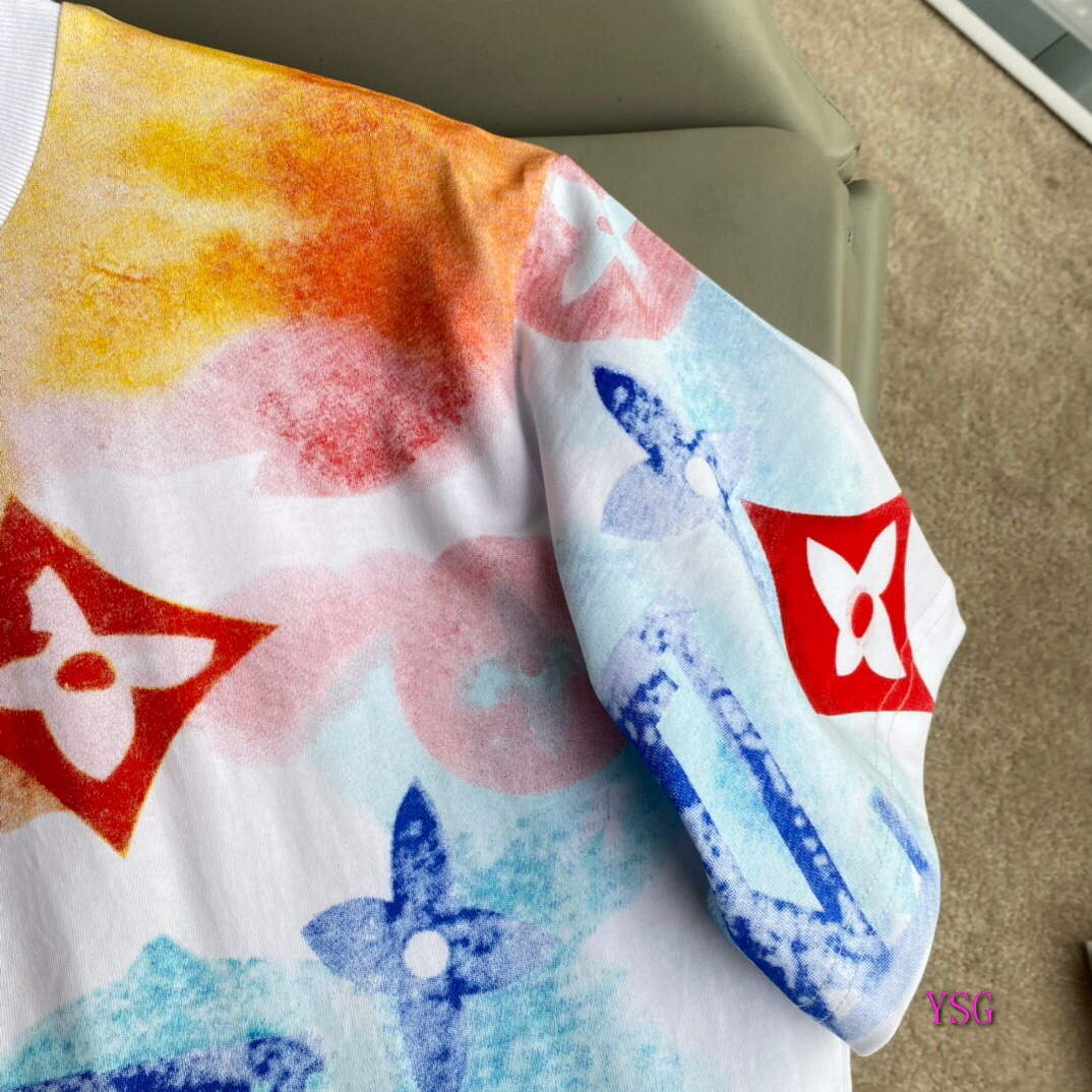 LV Men T-Shirts Louis Vuitton Fashion Clothing L60174