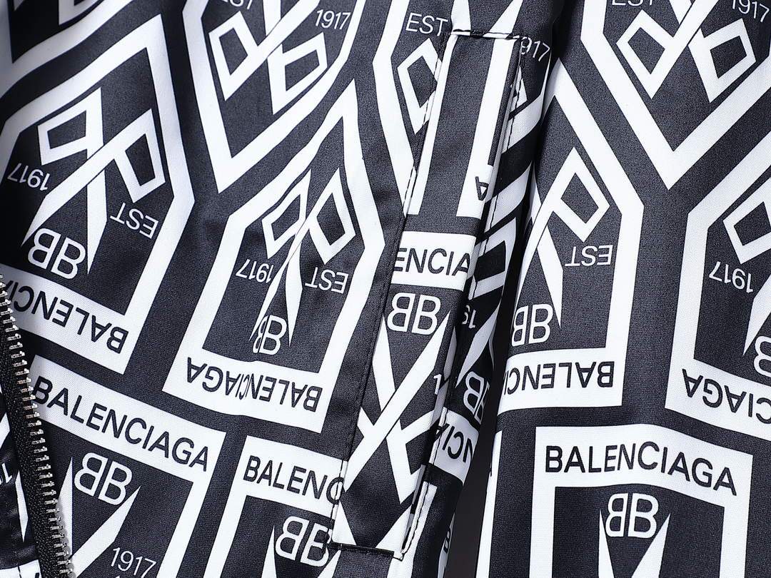 Balenciaga Men's Designer Jackets Balenciaga Clothing 38143