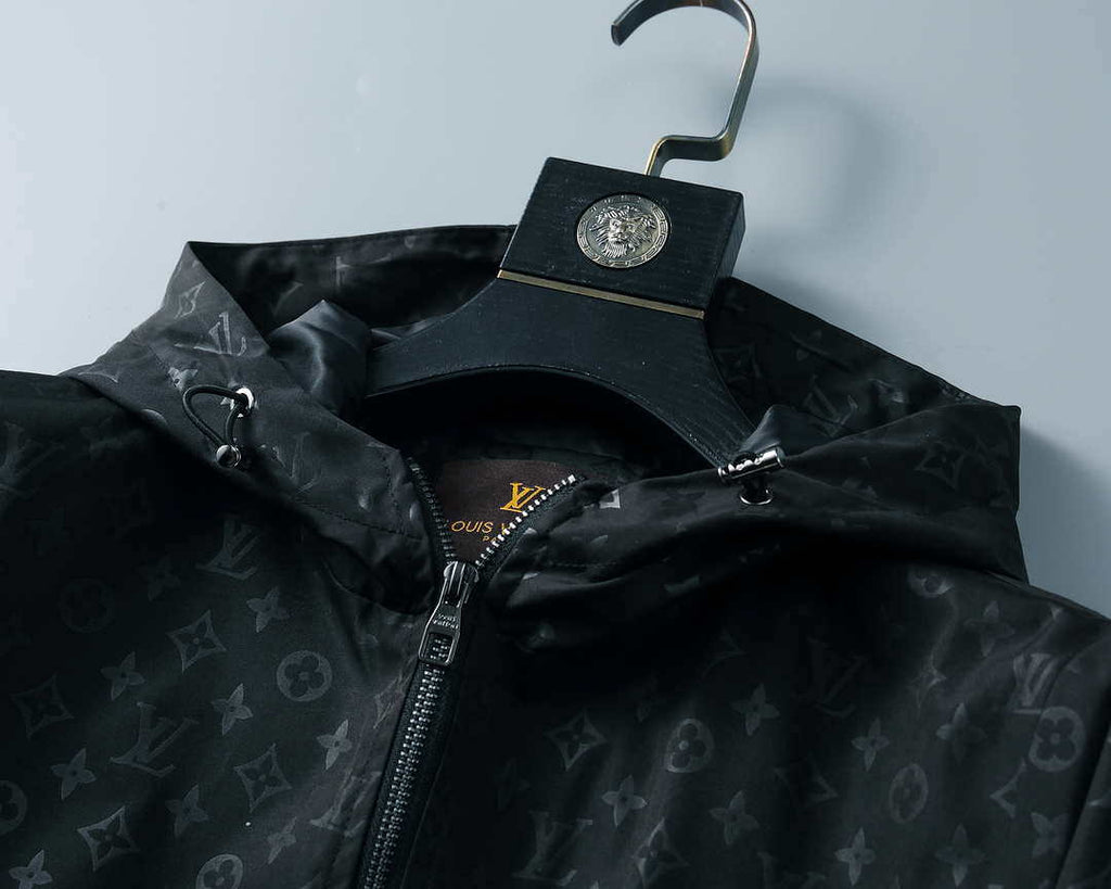 LV Men's Designer Jackets Louis Vuitton Clothing Outerwear L38404