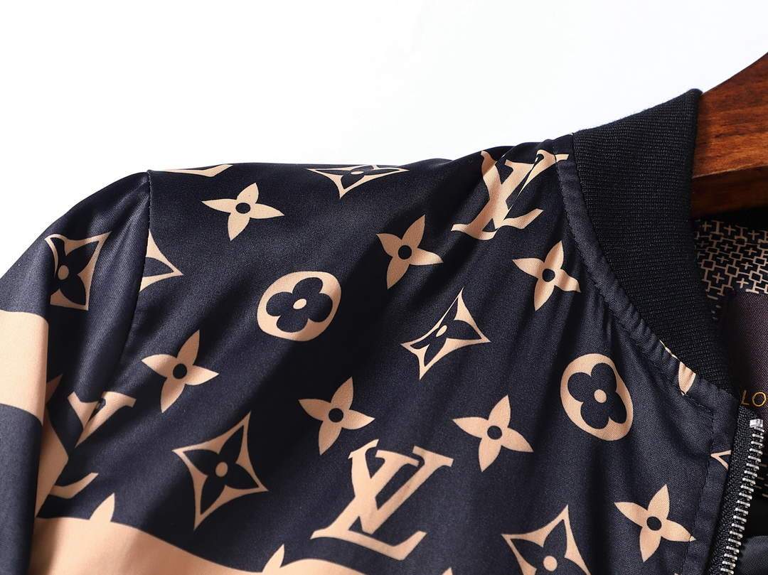LV Men's Designer Jacket Louis Vuitton Coat Outerwear 38165