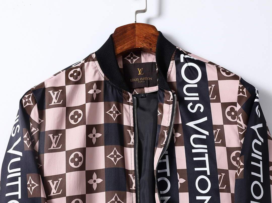LV Men's Designer Jacket Louis Vuitton Coat Outerwear 38167