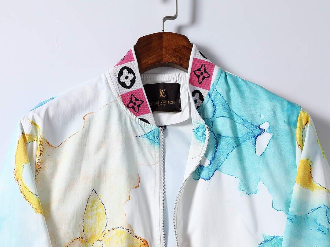 LV Men's Designer Jacket Louis Vuitton Coat Outerwear 38168