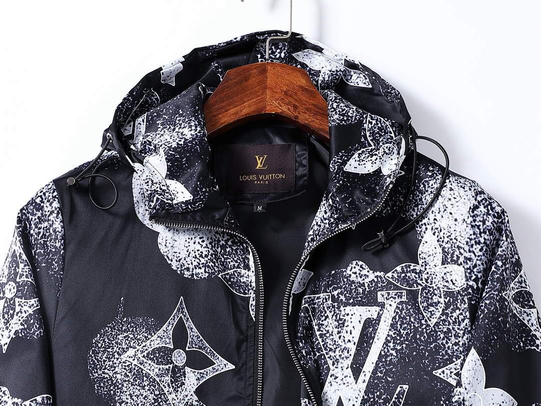 Louis Vuitton Men's Designer Jacket LV Coat Outerwear 38173