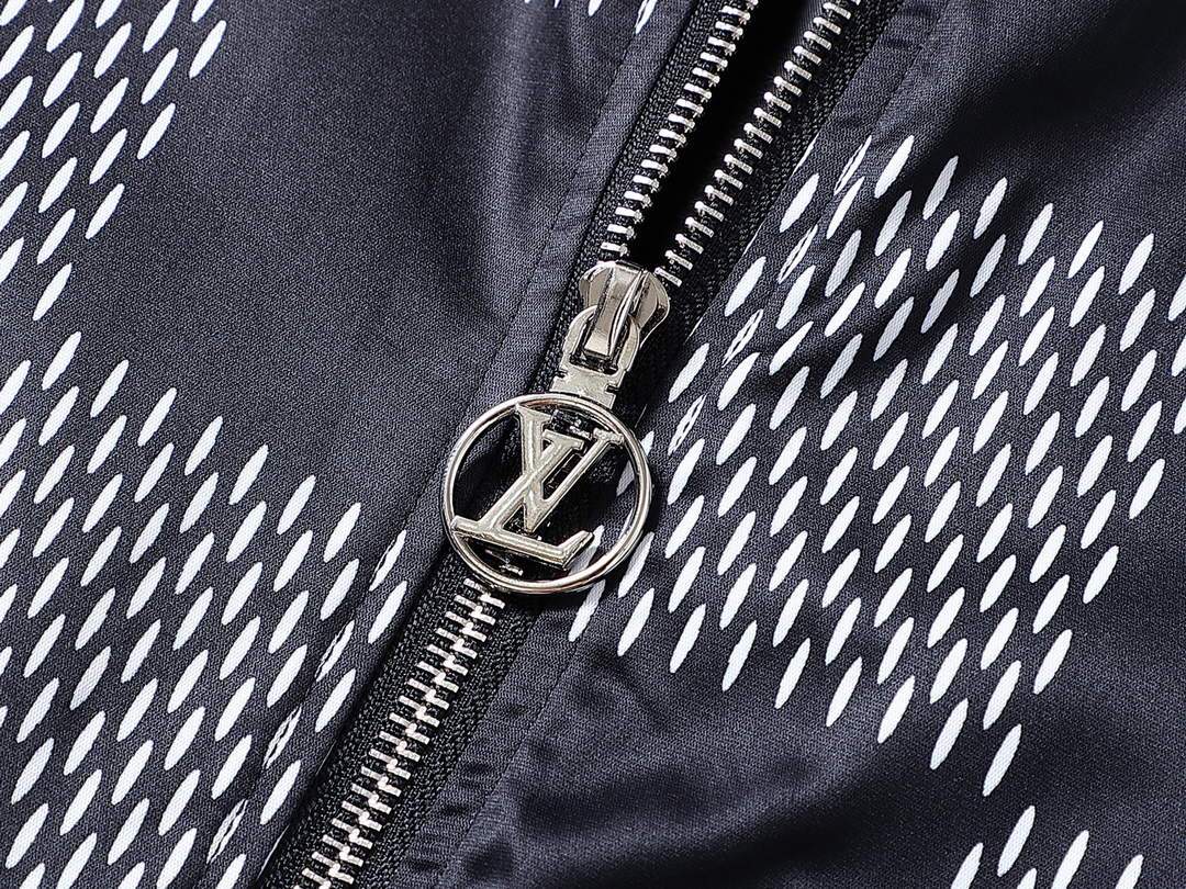 Louis Vuitton Men's Designer Jacket LV Coat Outerwear 38175