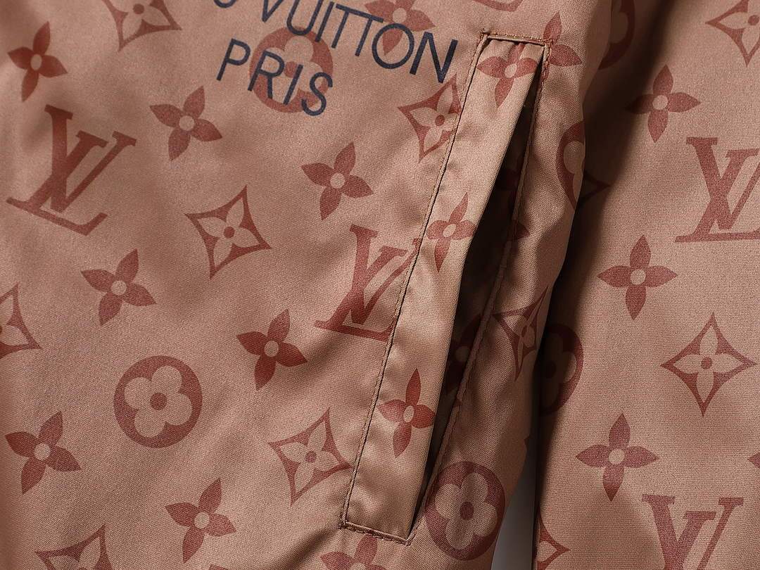 Louis Vuitton Men's Designer Jacket LV Coat Outerwear 38179