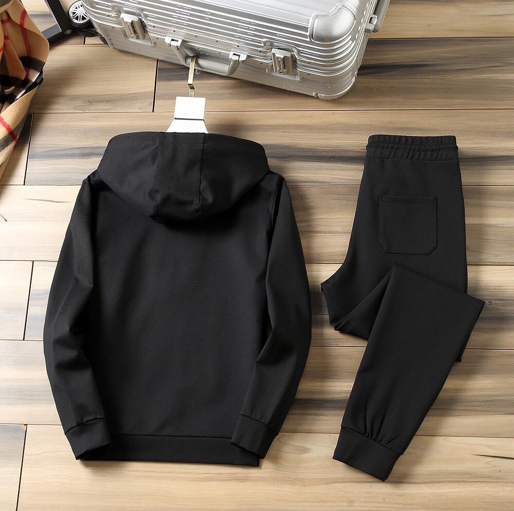 LV Men's Louis Vuitton Tracksuit 38119
