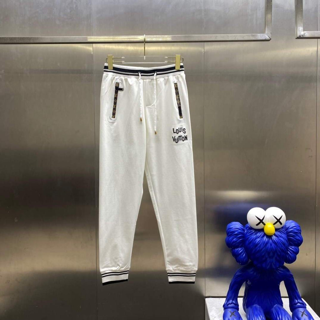 LV Men's Louis Vuitton Tracksuit Clothing Trousers 38120