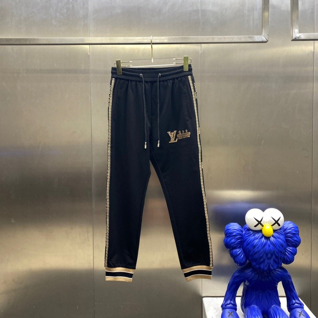 LV Men's Louis Vuitton Tracksuit Clothing Trousers 38121
