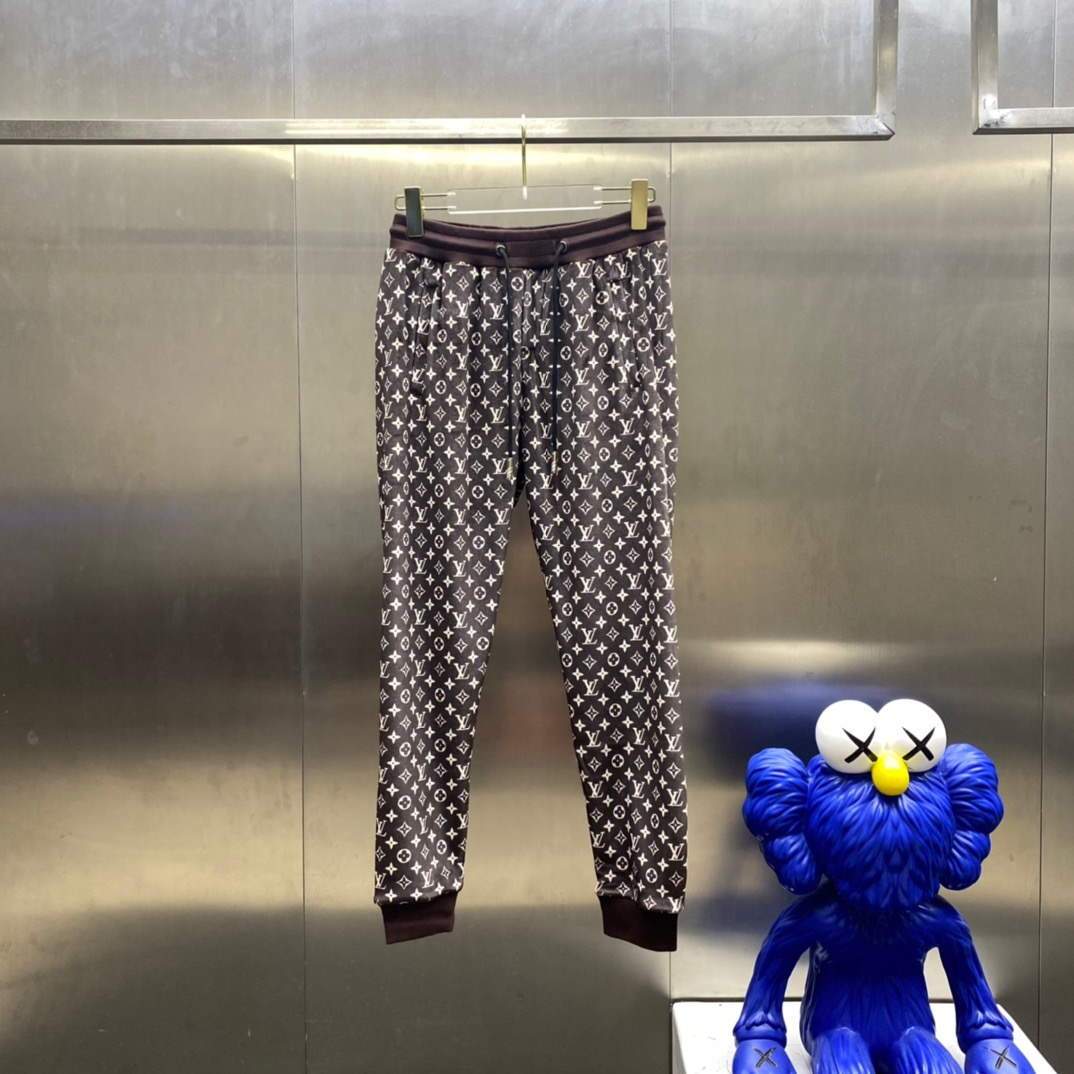LV Men's Louis Vuitton Tracksuit Clothing Trousers 38122
