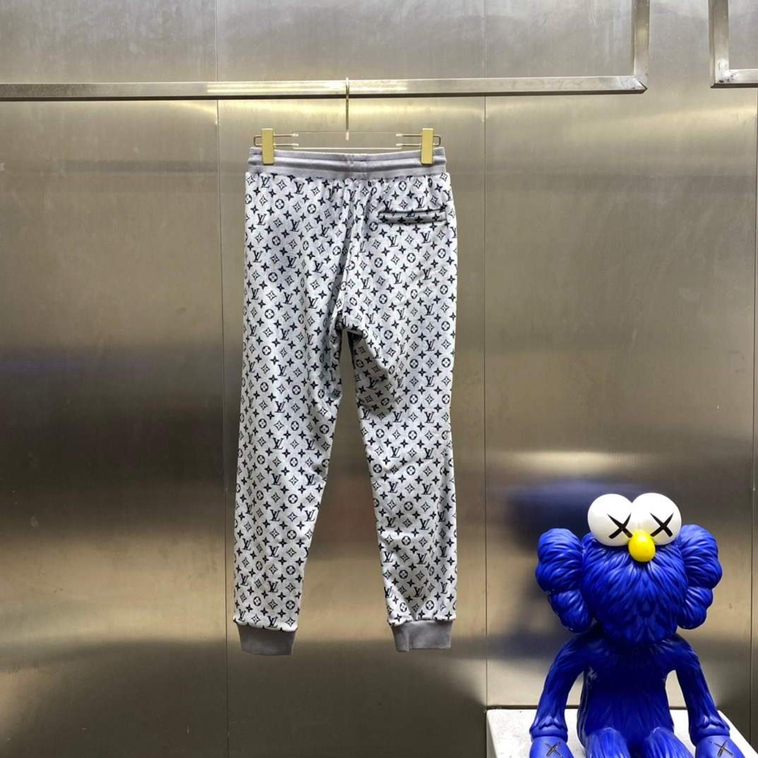 LV Men's Louis Vuitton Tracksuit Clothing Trousers 38123