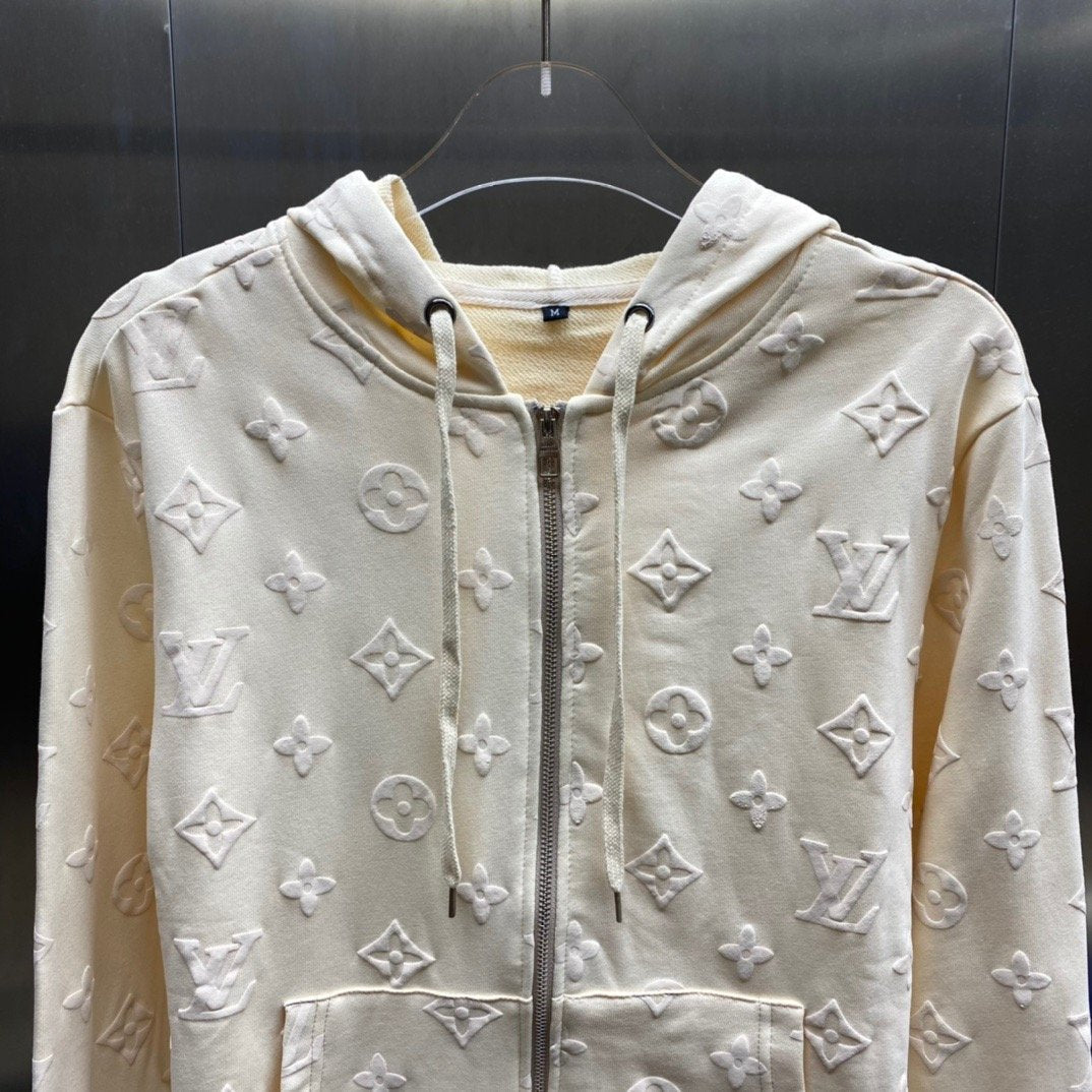 LV Men's Louis Vuitton Tracksuit Clothing Trousers 38124