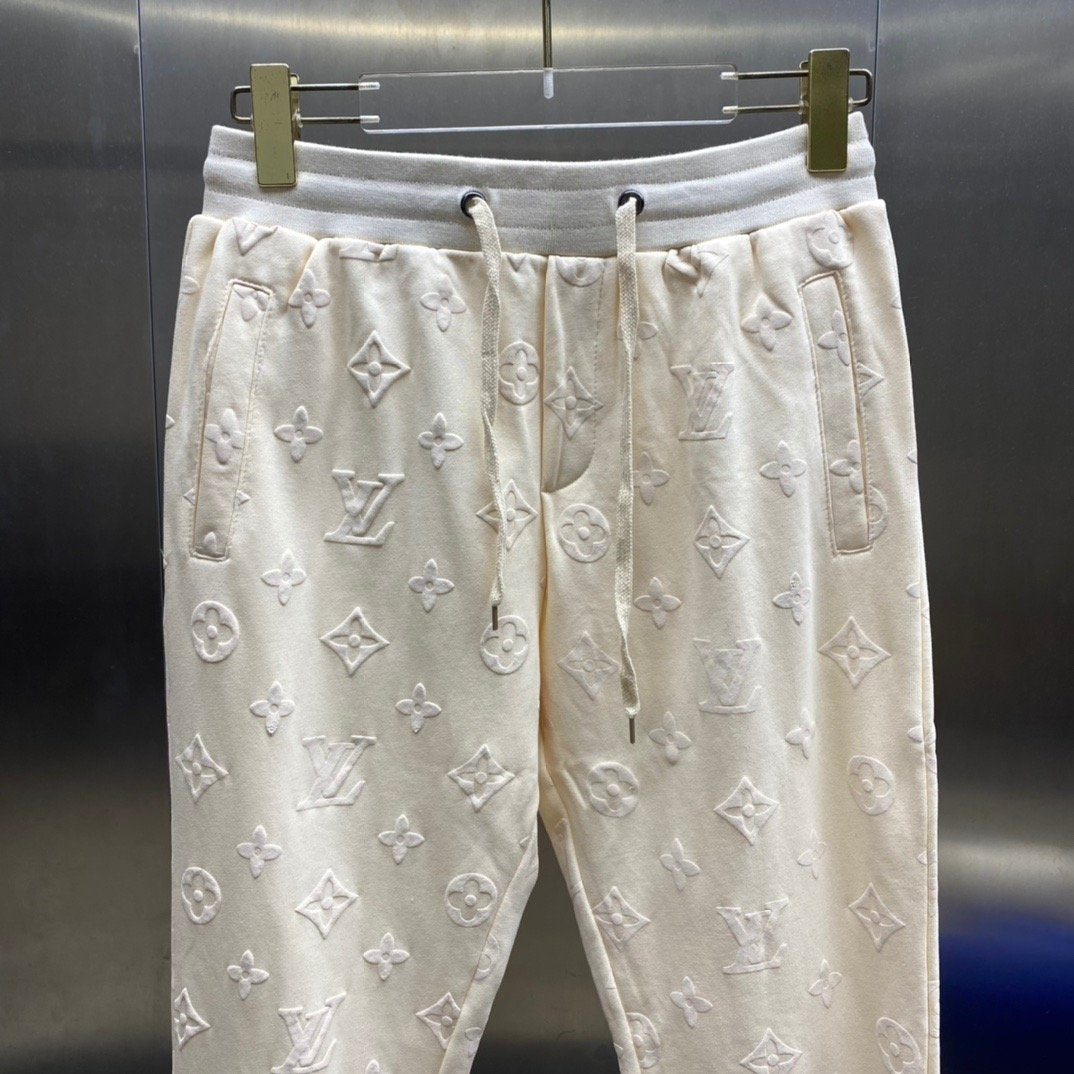 LV Men's Louis Vuitton Tracksuit Clothing Trousers 38124