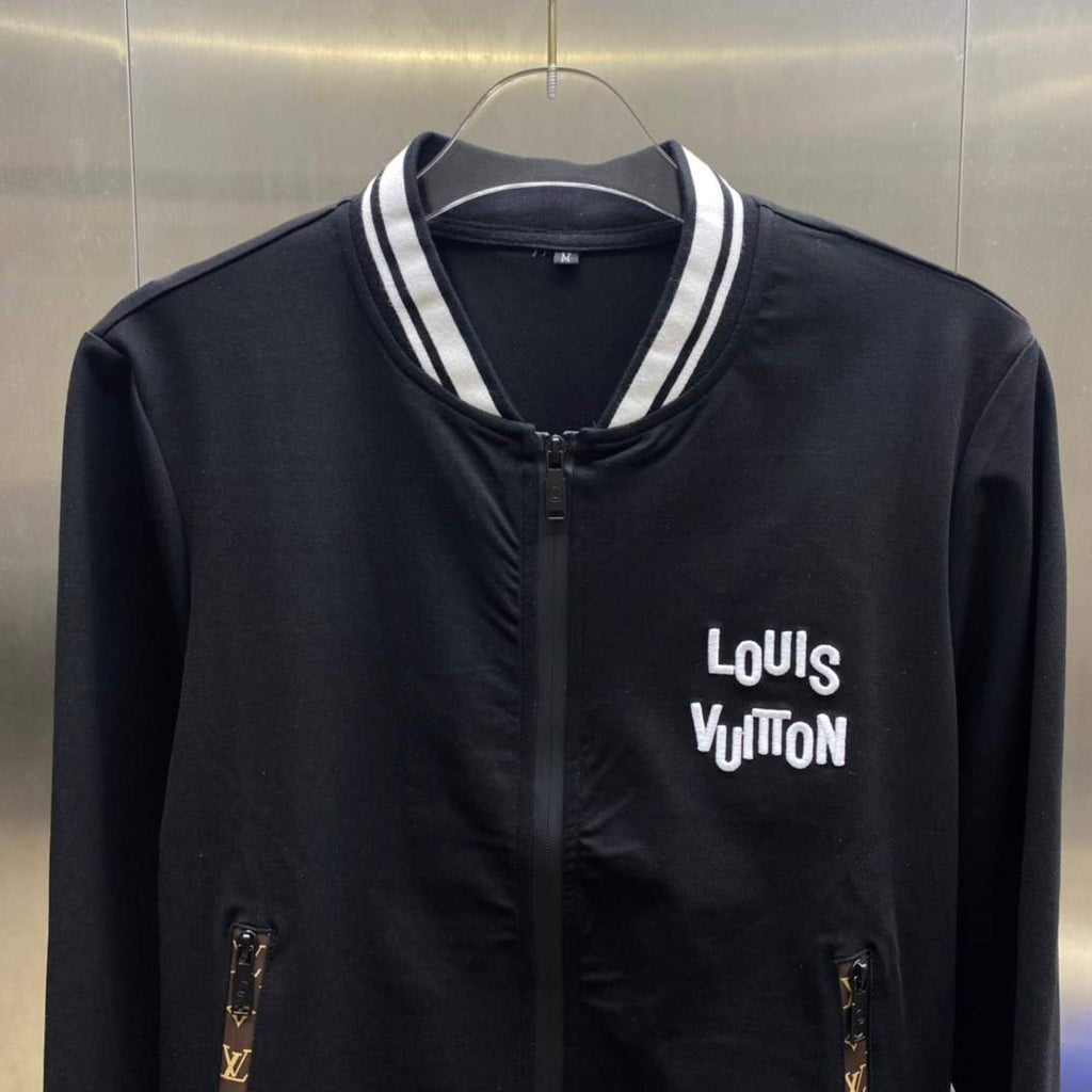 LV Men's Louis Vuitton Tracksuit Clothing Trousers 38125
