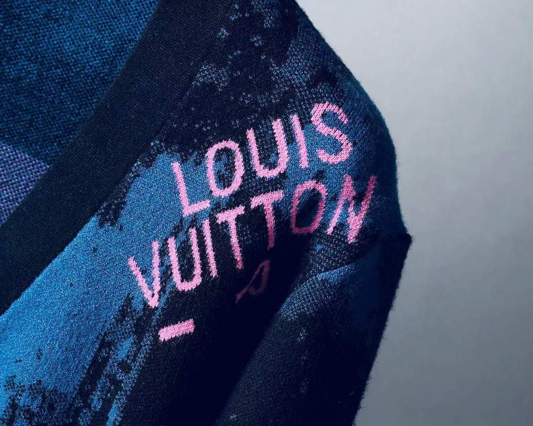 LV Men's Sweaters Designer Louis Vuitton Sweaters and Cardigans Clothing 36004 Blue
